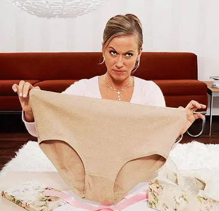 Lingerie sexy para a noiva usar na noite de núpcias.