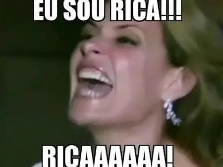 Contribuição generosa para a lua de mel dos noivos.
